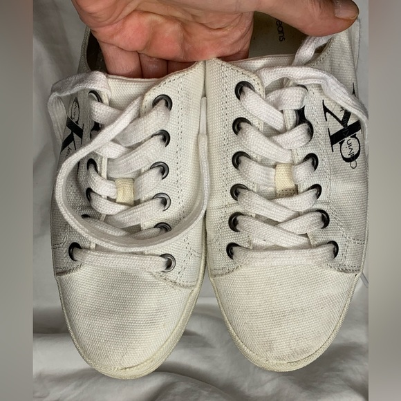 CALVIN KLIEN - Picture 9 of 12